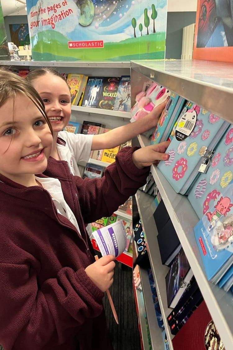 hfps-book-week - hfps-book-week